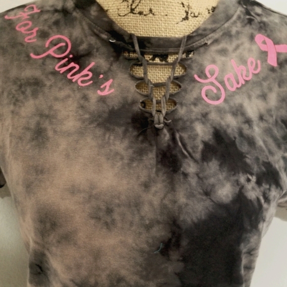 🎁Affliction Raw Edge Tie Dye Breast Awareness Tee🎁 - Picture 2 of 4